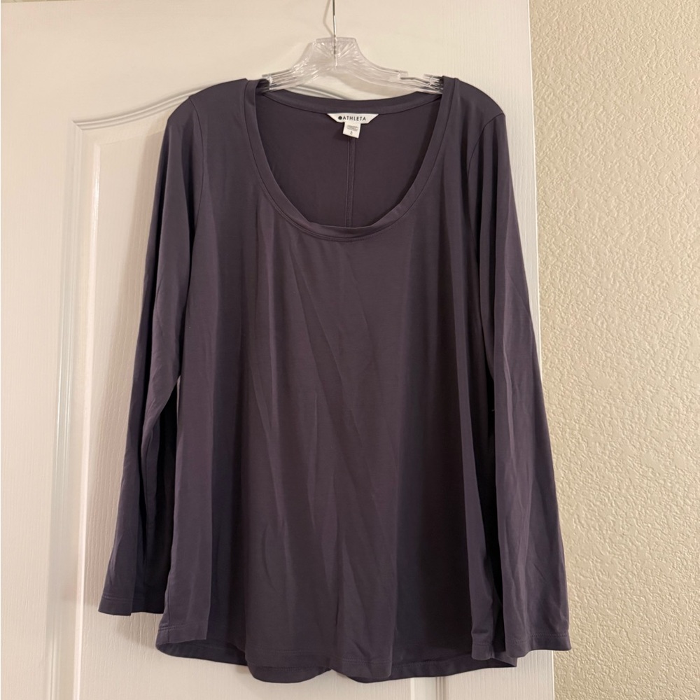 Athleta Long Sleeve Top